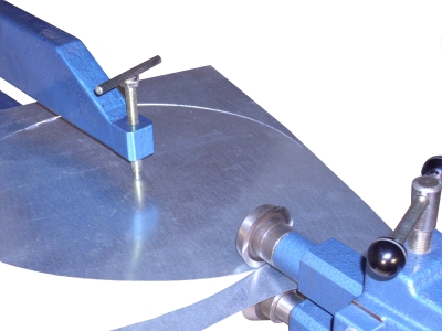 Vystřihování okružními nůžkami